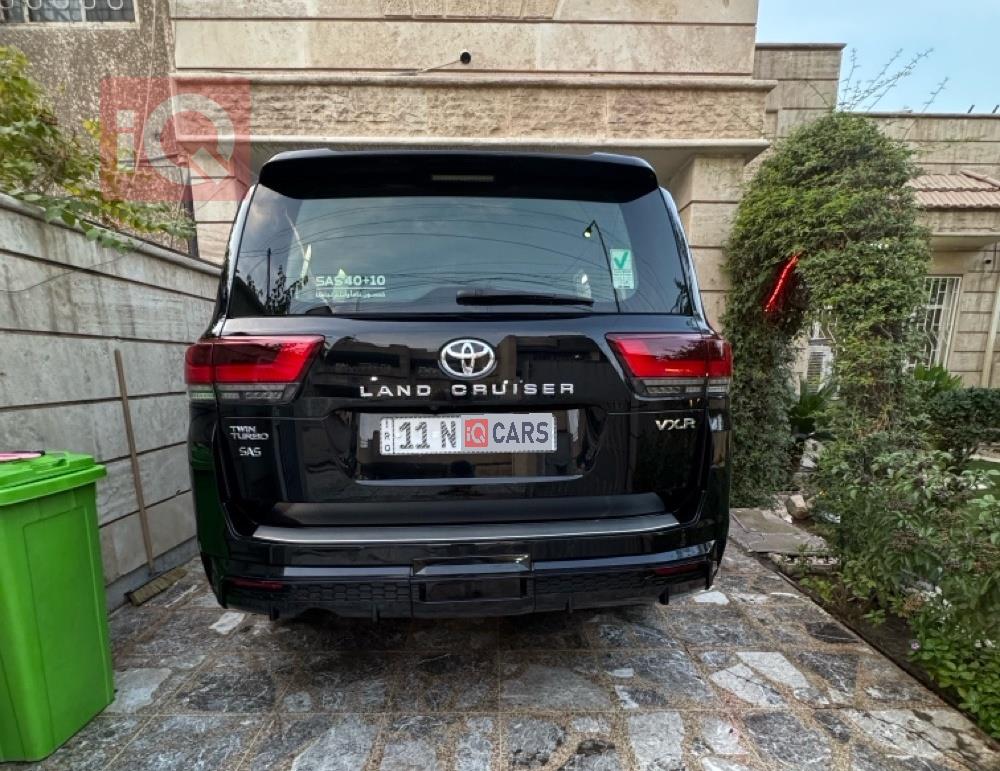 تويوتا لاندكروزر